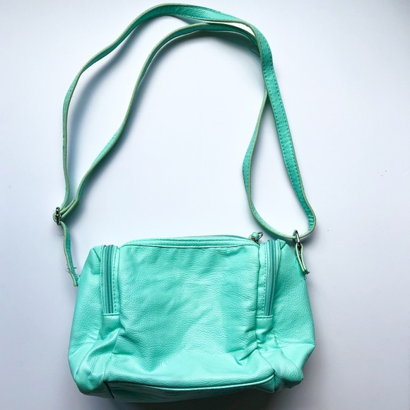 Candie's Bags Bright Mint Green Crossbody Bag Poshmark